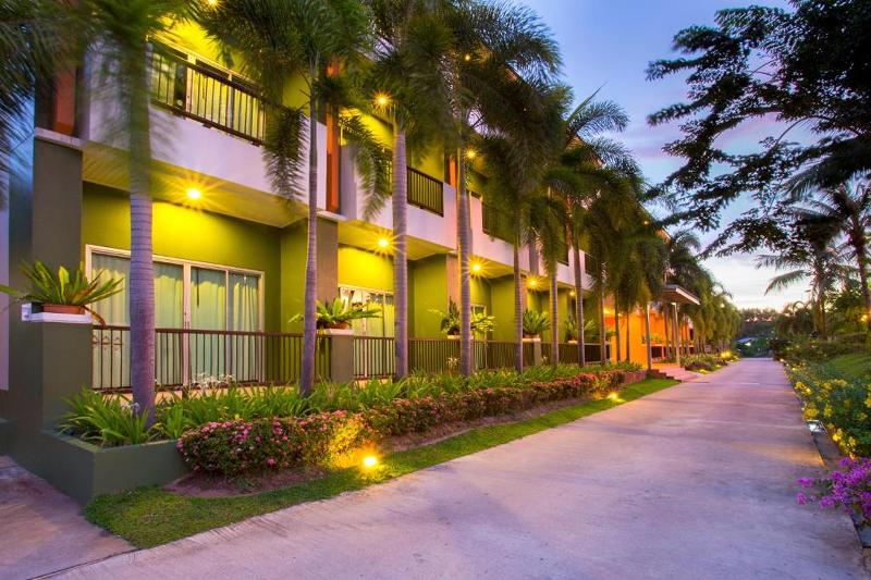 Photo of Eastiny Resort & Spa, 4-star hotel in Pattaya (and vicinity)