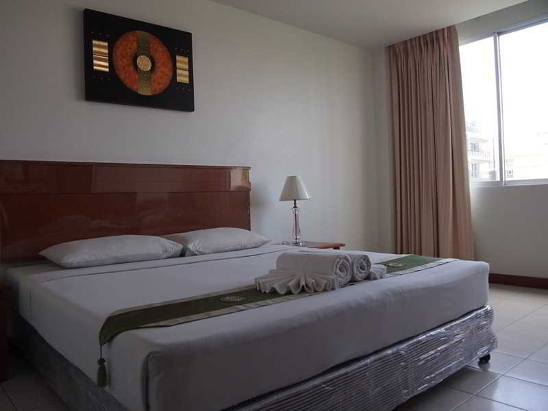 Photo of Crown Pattaya Beach Hotel, 3-star hotel in Central Pattaya