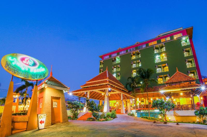 Phuphaya Resort Pattaya, Singapore