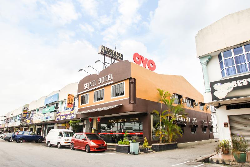 Sejati Hotel, 5-star hotel in Sitiawan