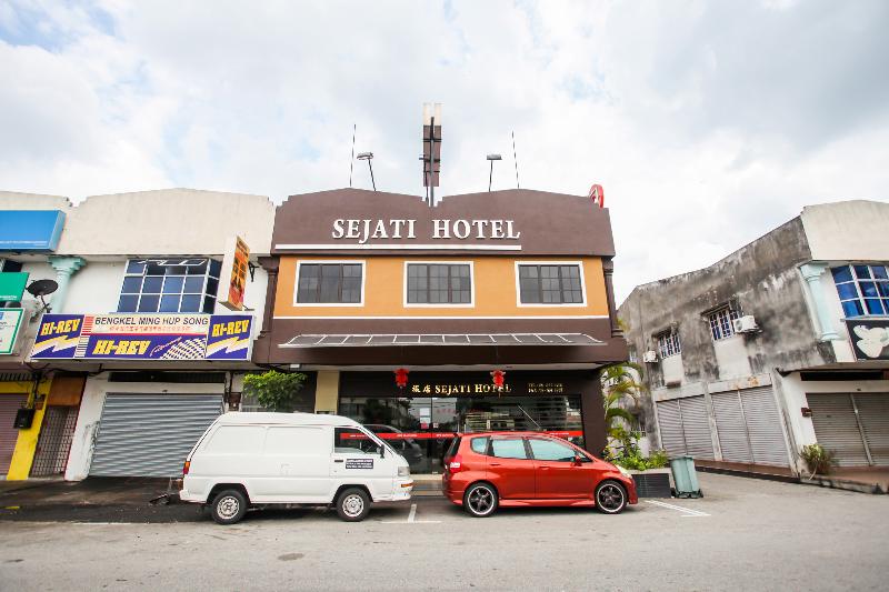 Photo of Sejati Hotel, 5-star hotel in Sitiawan
