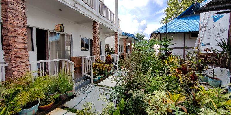 Photo of Chibel Summer Hotel, 3-star hotel in El Nido