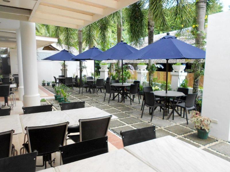 Photo of One Crescent Place, 4-star hotel in Aklan