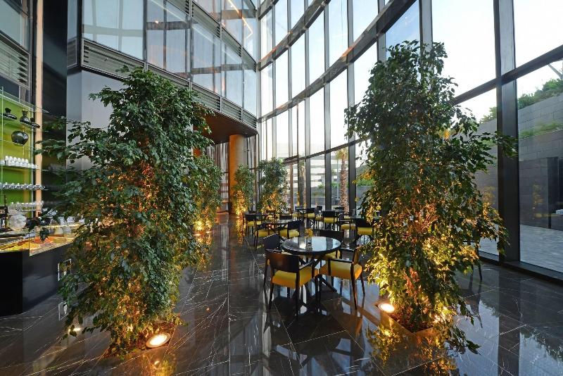 Photo of Amman Rotana, 5-star hotel in Amman (and vicinity)