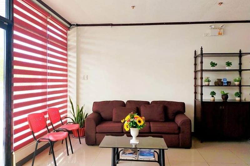 Photo of EC Hotel near Laoag Airport., 2-star hotel in Laoag