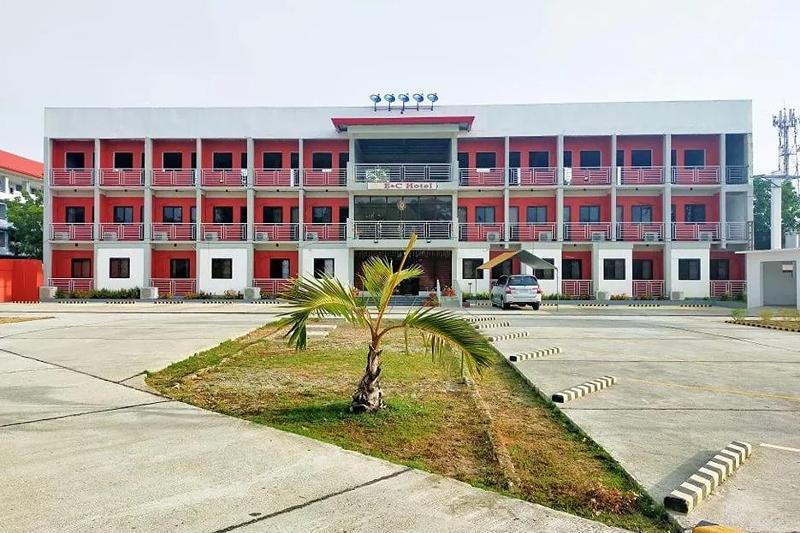 Photo of EC Hotel near Laoag Airport., 2-star hotel in Laoag