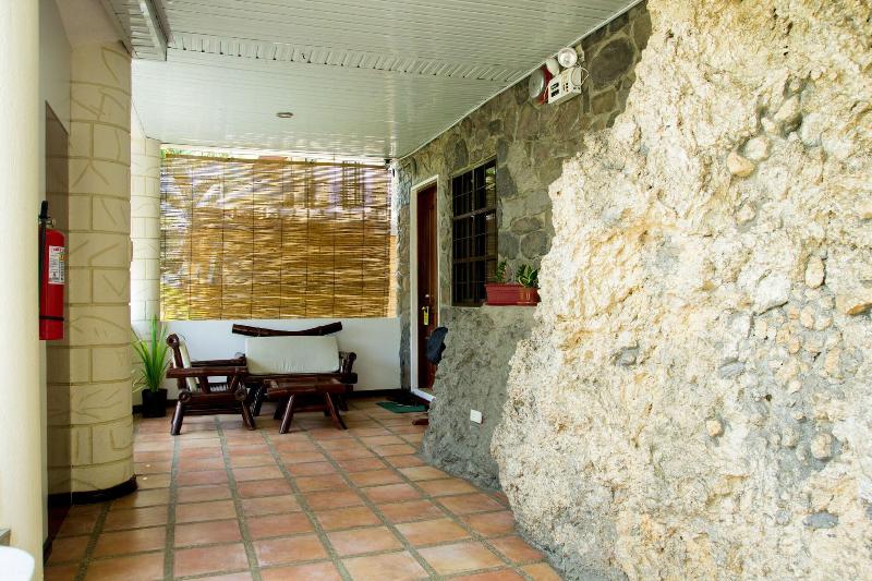 Photo of Greenyard Inn, 2-star hotel in Aklan