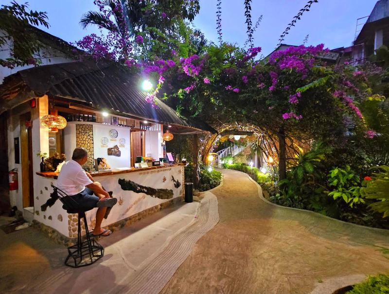 Photo of CocoLoco Boracay Beach Resort, 3-star hotel in Aklan