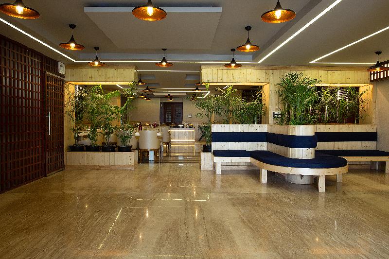 Photo of Hotel Decent Suites - Delhi Airport, 3-star hotel in South West