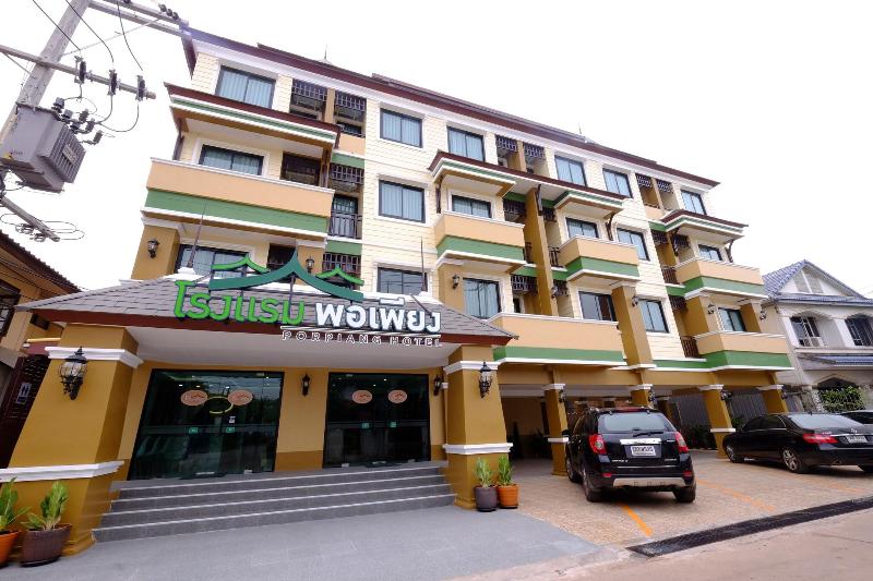 Photo of Paeporpiang, 3-star hotel in Phe