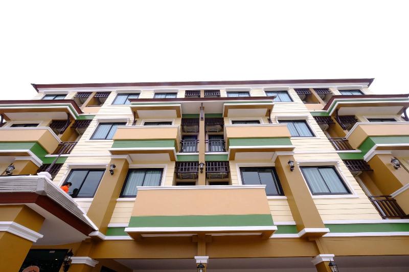 Photo of Paeporpiang, 3-star hotel in Phe