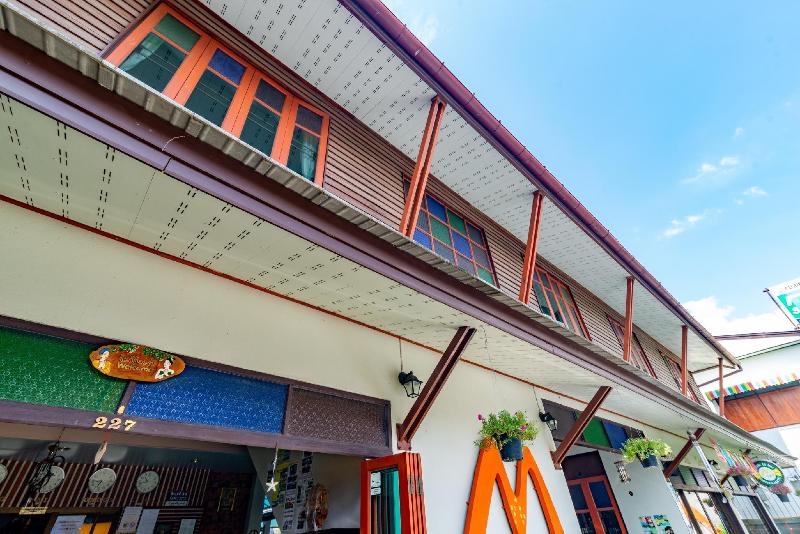 Photo of Medio De Pai Hotel, 4-star hotel in Mae Hong Son (province)