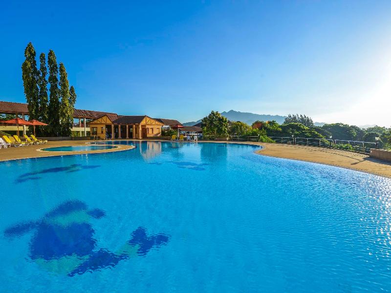 Photo of Sir James Resort, 4-star hotel in Mittaphap