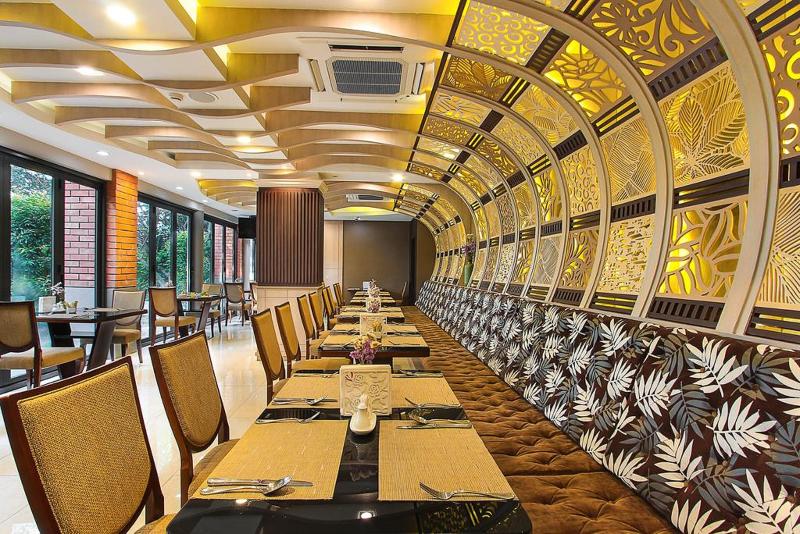 Photo of Rimnaam Klangchan Hotel, 4-star hotel in Chanthaburi