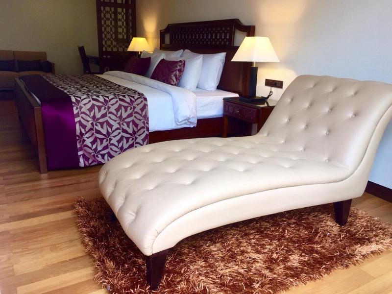 Photo of Rimnaam Klangchan Hotel, 4-star hotel in Chanthaburi