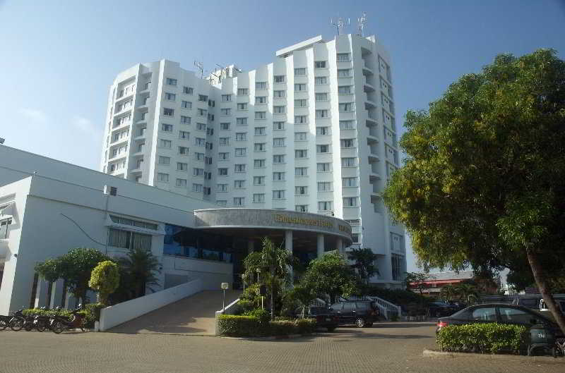 Thong Tarin Hotel, 2-star hotel in Nai Muang (Surin)