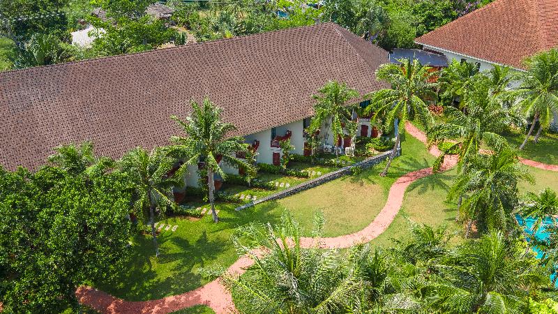 Photo of The Nouveau Chumphon Beach Resort & Golf, 4-star hotel in Chumphon