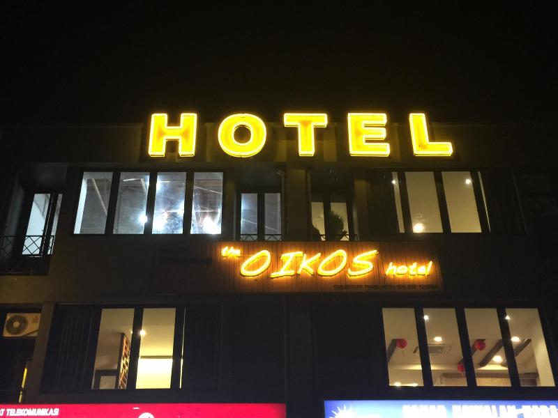 Photo of The Oikos Hotel, 3-star hotel in Pontian