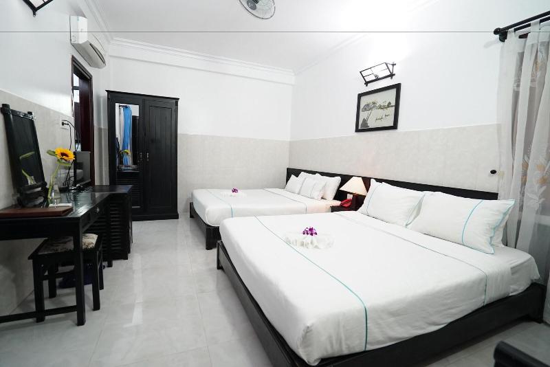 The Signature Hoi An, Singapore