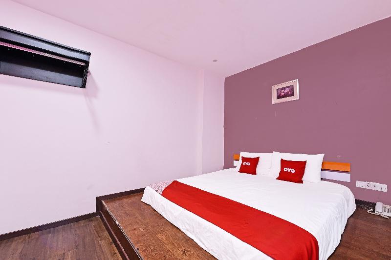 Photo of RED ORANGE HOTEL KUALA PILAH, 3-star hotel in Kampung Tebat Kening