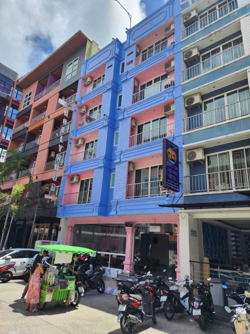 Photo of Hollywood Dannok Hotel, 2-star hotel in Danok