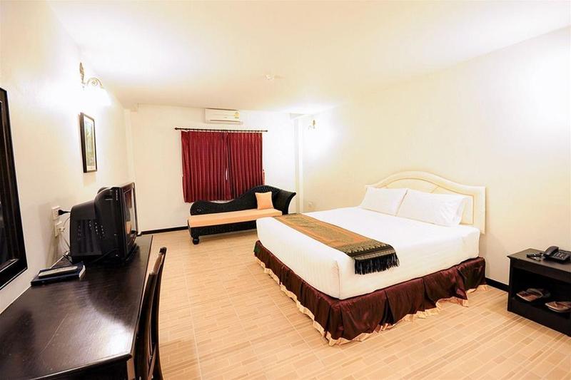 Photo of Luckswan resort, 3-star hotel in Chiang Rai