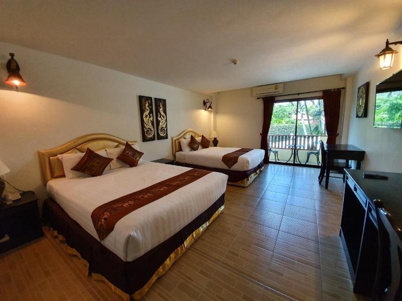 Photo of Luckswan resort, 3-star hotel in Chiang Rai