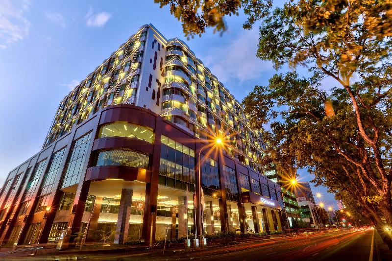 Hilton Kota Kinabalu, Singapore