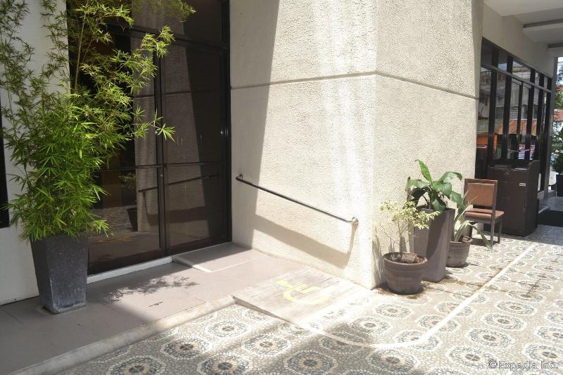 Photo of Columbus Plaza Hotel, 3-star hotel in General Santos