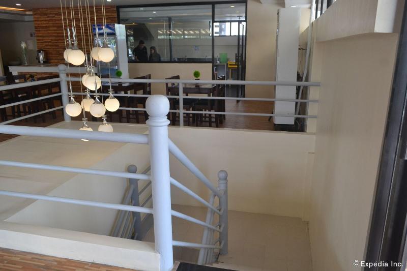 Photo of Columbus Plaza Hotel, 3-star hotel in General Santos