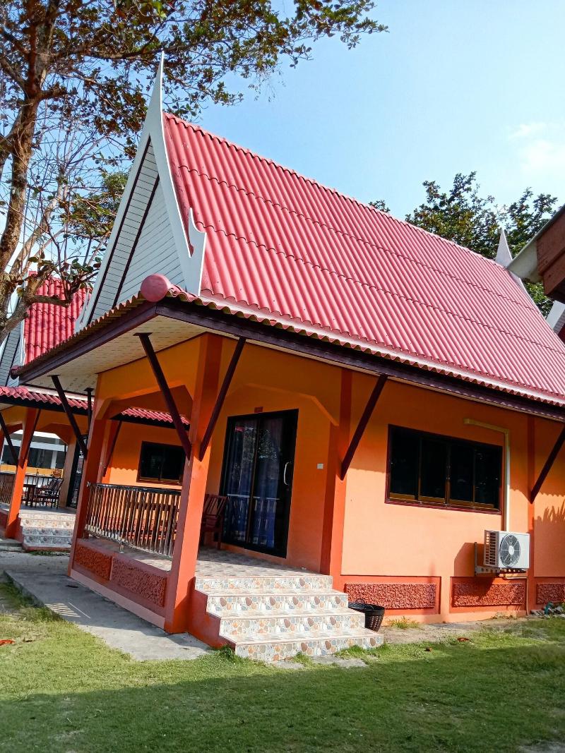 Photo of Kaibae Hut Resort, 3-star hotel in Ko Chang