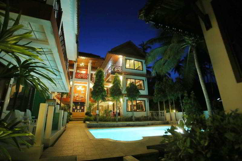 Chaweng Noi Pool Villa, Singapore
