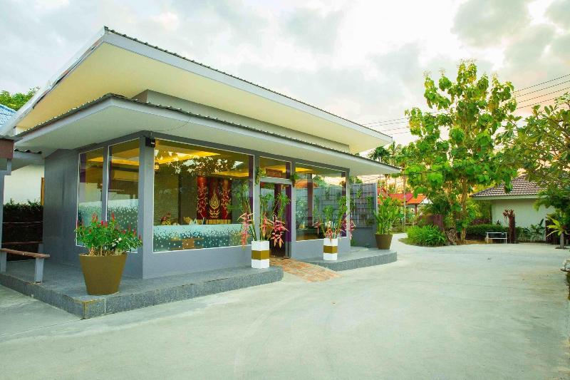 Photo of The Florist Resort, 3-star hotel in Koh Samui