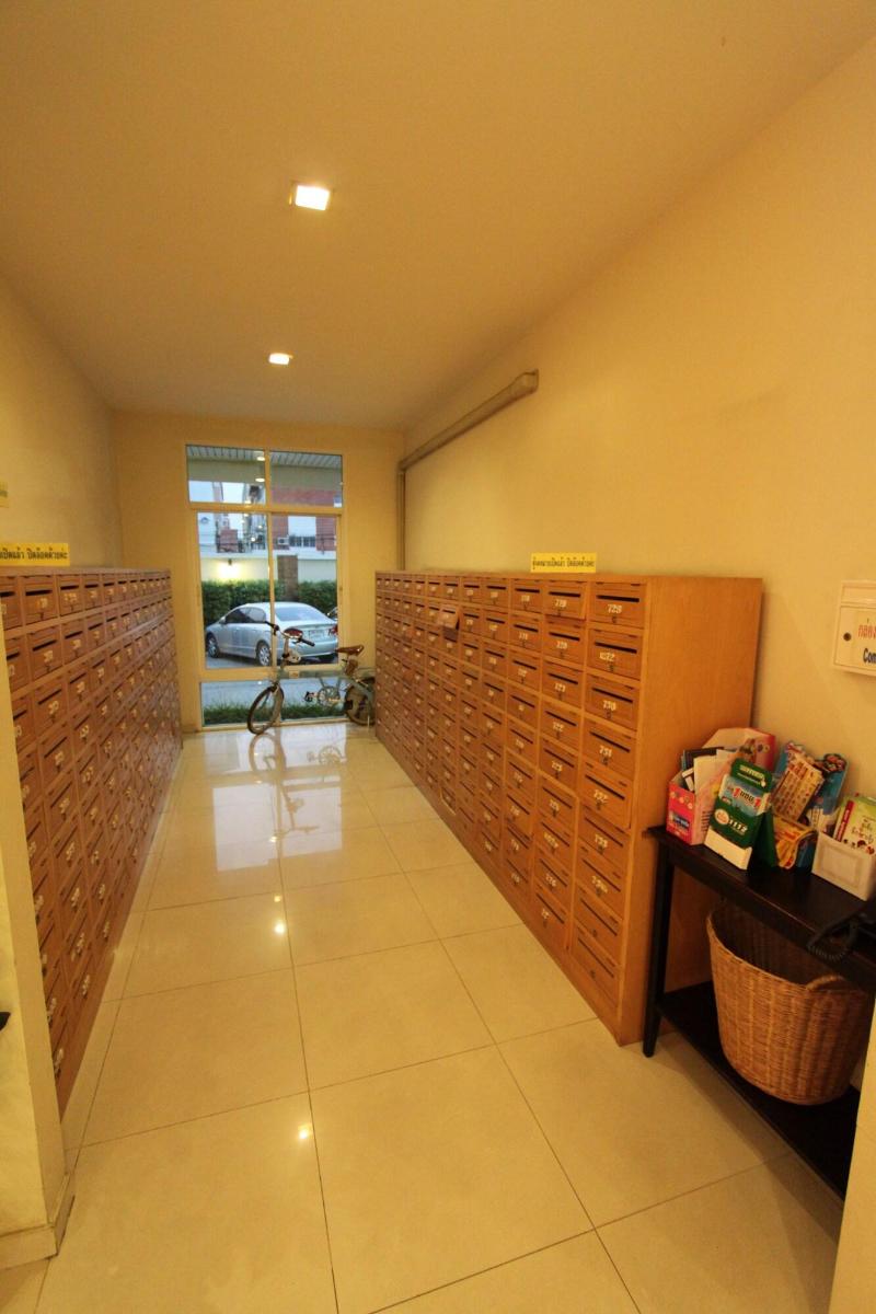 Photo of The Royal Bee Apart Hotel, 3-star hotel in Anusawari