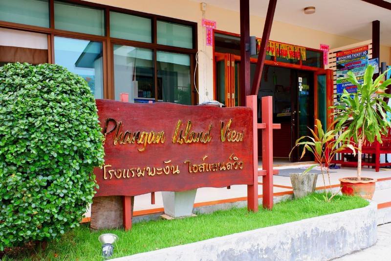 Phangan Island View Hotel, Singapore