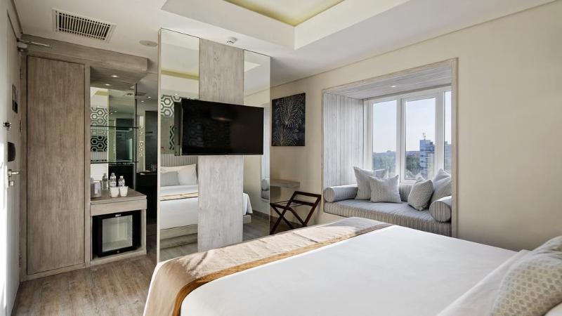Daun Bali Seminyak Hotel, Singapore