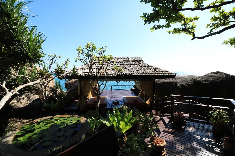 Baan Hin Sai Resort & Spa, Singapore