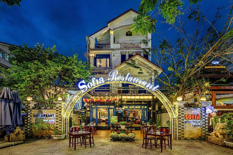 Saha Casa Boutique Hotel Da Nang, Singapore