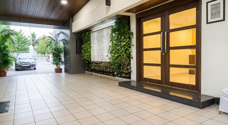Treebo Premium Grand Emerald exterior, 3-Star hotel in Pune District