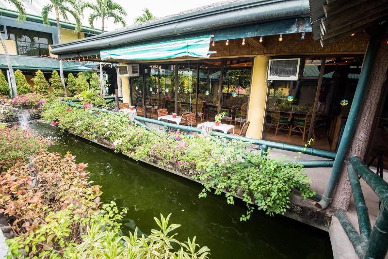 Photo of Family Country Hotel & Convention Center, 3-star hotel in General Santos