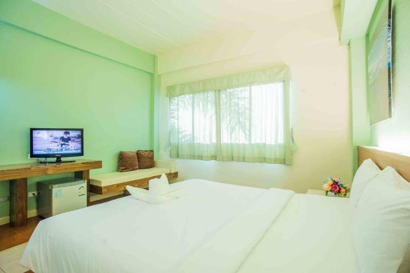 Kanok Buri Resort, Singapore