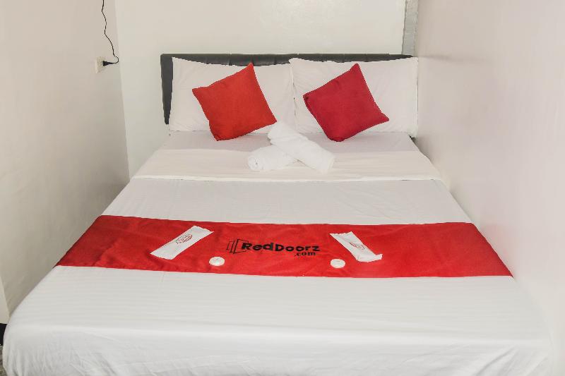 Photo of RedDoorz @ Gabz K Travellers Inn Sorsogon City, 1-star hotel in Sorsogon City