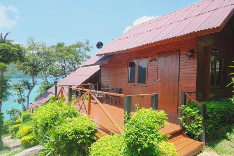 Photo of The Cobble Beach, 3-star hotel in Ko Phi Phi