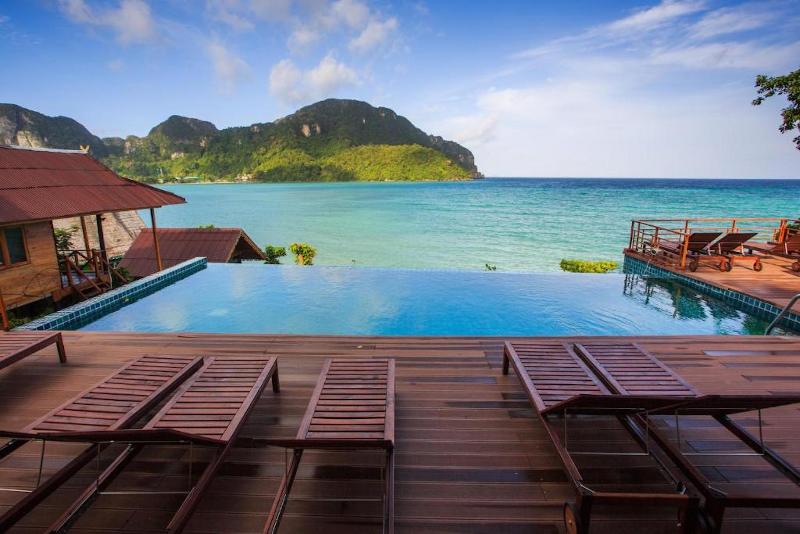 Photo of The Cobble Beach, 3-star hotel in Ko Phi Phi