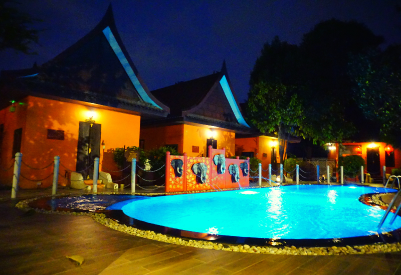 Pludhaya Resort & Spa, Singapore