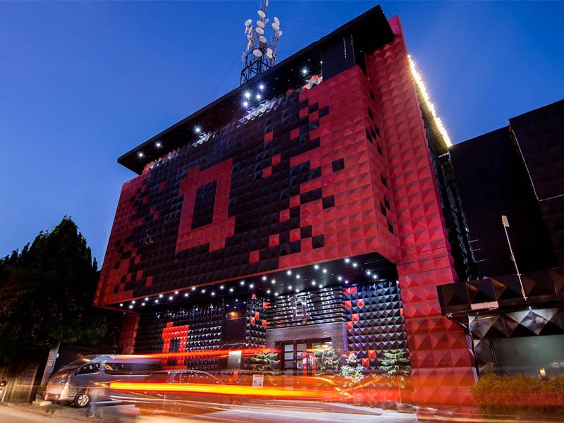 Luks Lofts Hotel & Residences, 5-star hotel in Batangas