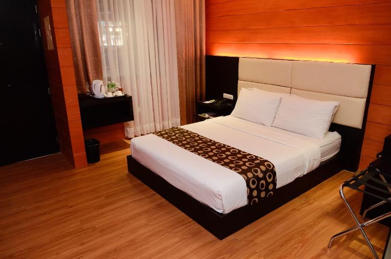 Photo of Sun City Suites, 3-star hotel in General Santos