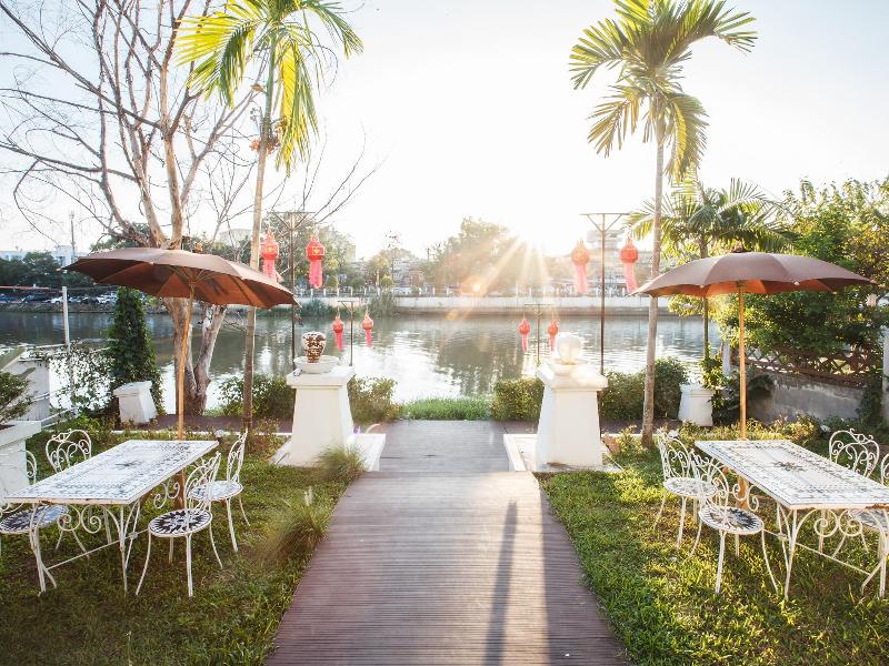 Photo of B2 Riverside Colonial Hotel, 3-star hotel in Chiang Mai