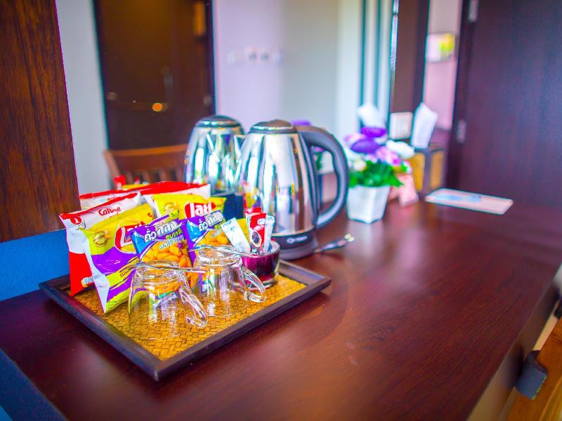 Photo of Aziss Boutique Hotel, 2-star hotel in Phitsanulok