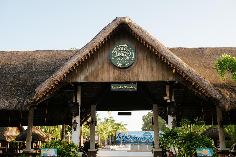 Ilocos Urban Wave Resort, 3-star hotel in Laoag